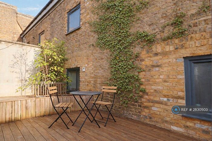 1 Bedroom Flat To Rent In High Road Leytonstone, London, E11