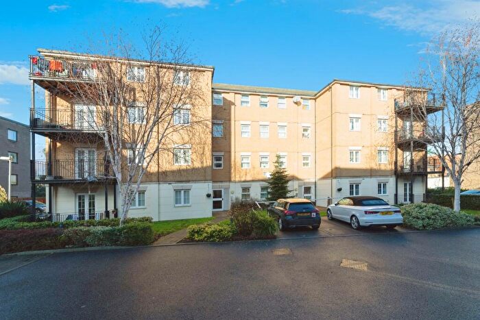 2 Bedroom Flat For Sale In Tanner Street, Barking, IG11