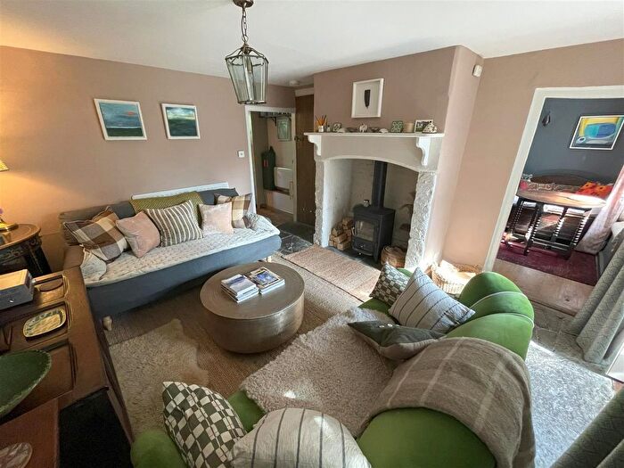 2 Bedroom Cottage For Sale In Hurle House Yard, West Street, Crewkerne, TA18