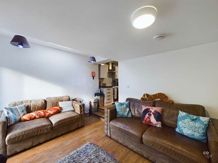 6 Bedroom Detached House To Rent In Stanley Road, Brighton, BN1