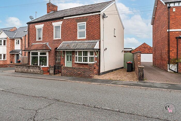 3 Bedroom Semi Detached House For Sale In Swanlow Lane, Winsford, CW7