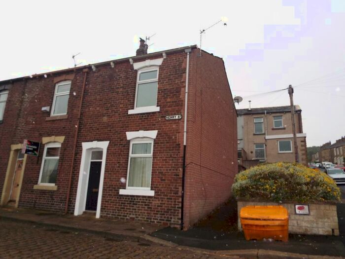 2 Bedroom Terraced House To Rent In Henry Street, Colne, BB8
