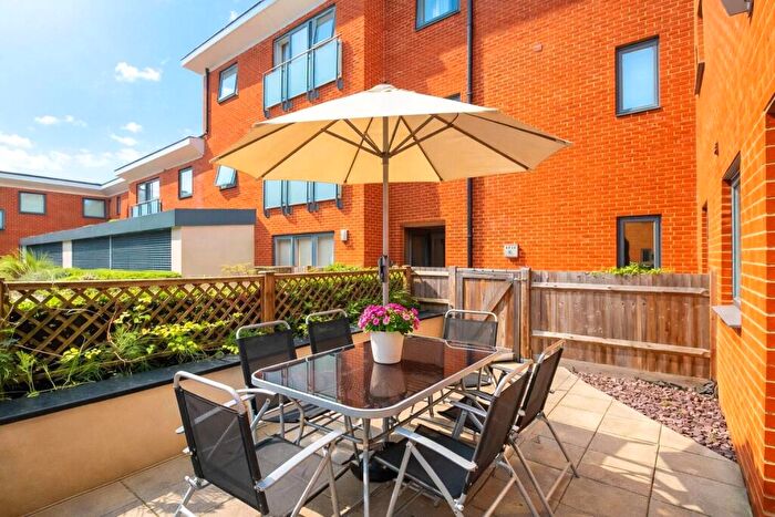 1 Bedroom Apartment To Rent In Heron House, Rushley Way, Reading, Berkshire, RG2