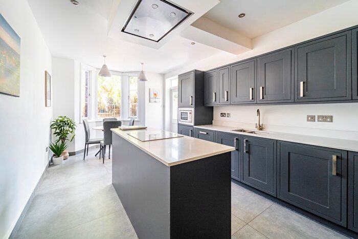 5 Bedroom Terraced House To Rent In Rathcoole Gardens, Crouch End, London, N8