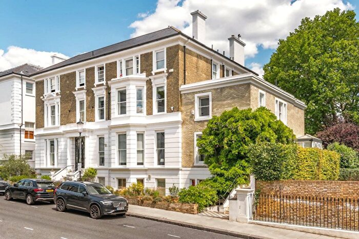 2 Bedroom Flat For Sale In Phillimore Gardens, London, W8