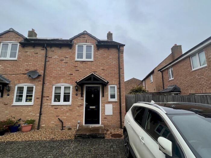 2 Bedroom Semi-Detached House To Rent In Brize Norton Road, Carterton, Oxon, OX18