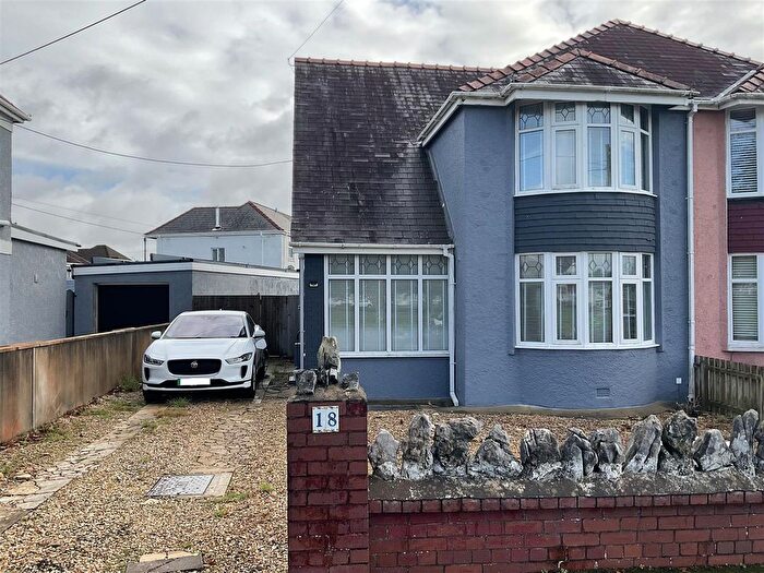 3 Bedroom Semi Detached House For Sale In Old Road, Ammanford, SA18