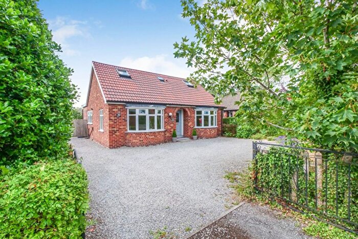 4 Bedroom Detached House For Sale In Sutton Lane, Barmby Moor, York, YO42