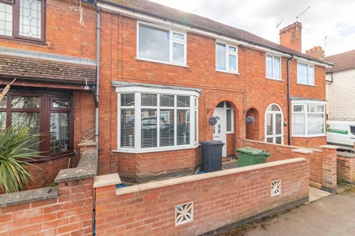 2 Bedroom Terraced House For Sale In Central Avenue, Syston, LE7