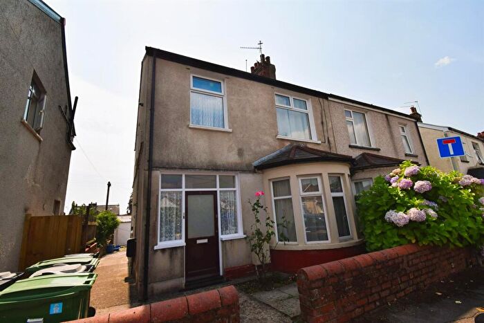 1 Bedroom Flat To Rent In Ground Floor Flat, Cardiff, CF14