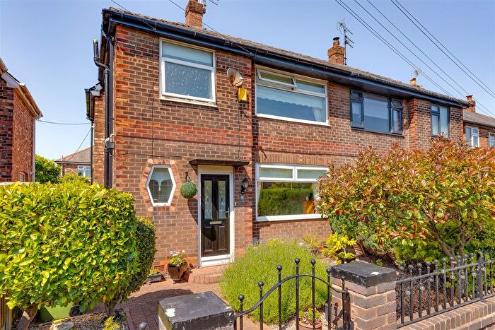 3 Bedroom Semi Detached House For Sale In Pritchard Avenue, Liverpool, L21