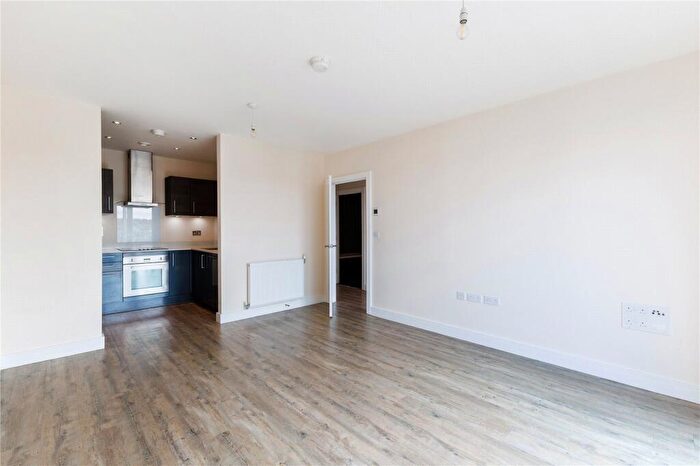 1 Bedroom Apartment To Rent In Peninsula Quay, Pegasus Way, Gillingham, ME7