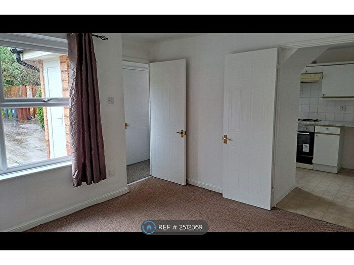 1 Bedroom Terraced House To Rent In Scaife Road, Bromsgrove, B60