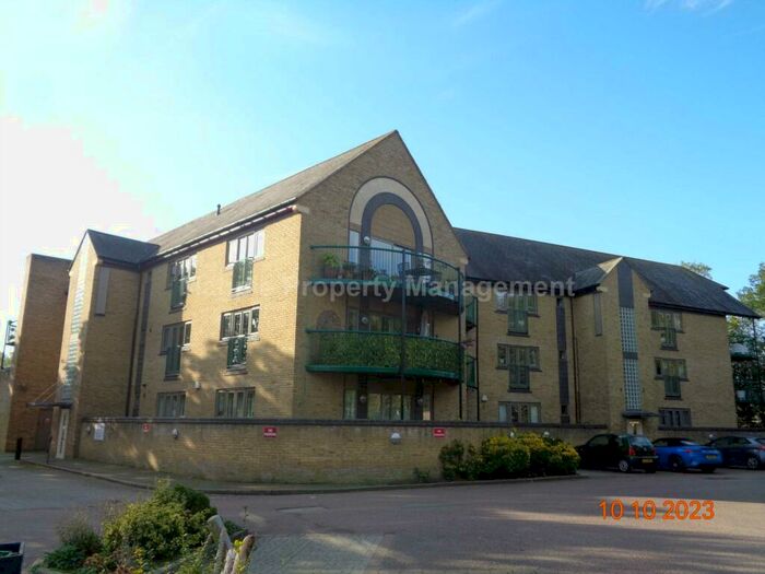 2 Bedroom Apartment To Rent In St Neots, PE19