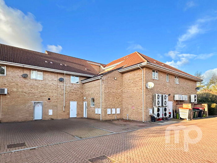 2 Bedroom Flat For Sale In Wood Avens Way, Wymondham, NR18