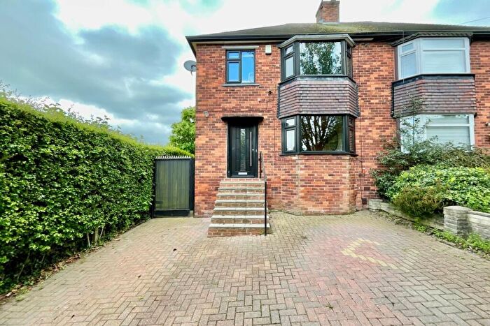 3 Bedroom Semi Detached House For Sale In Kirkdale Crescent, Sheffield, S13