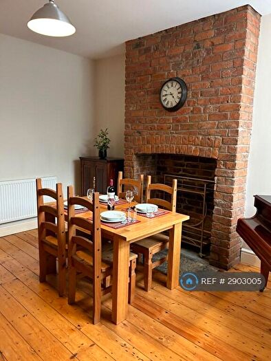 3 Bedroom Semi-Detached House To Rent In New Lane, Eccles, Manchester, M30