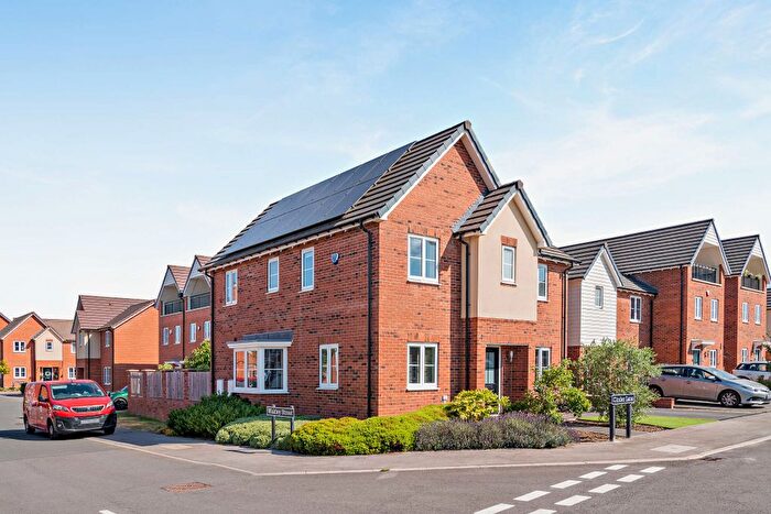 4 Bedroom Detached House For Sale In Cinder Lane, Castleford, West Yorkshire, WF10