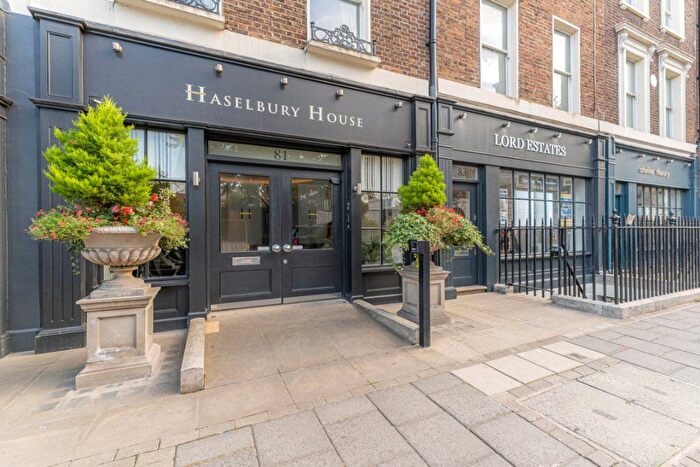 2 Bedroom Flat To Rent In Haselbury House, George Street, W1U