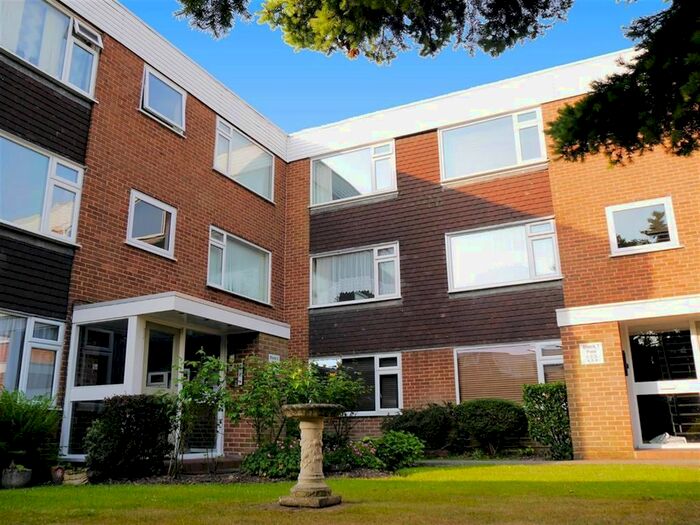 2 Bedroom Flat To Rent In St Gerards Court St Gerards Road, Solihull, West Midlands B91