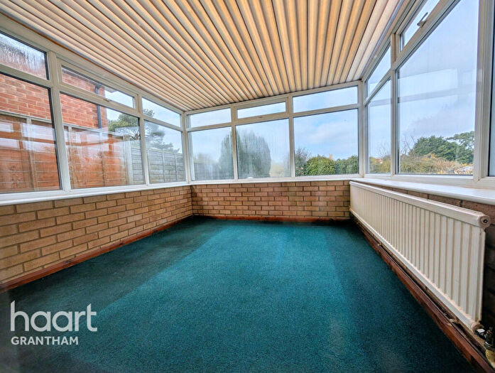 2 Bedroom Detached Bungalow For Sale In Greenfields Lane, Sleaford, NG34