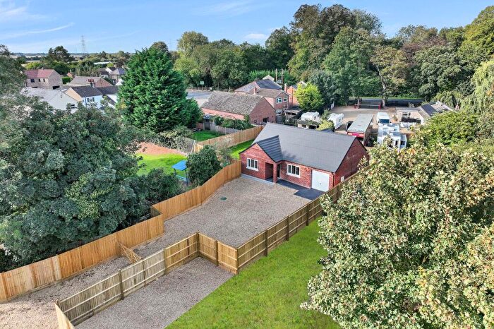 3 Bedroom Detached Bungalow For Sale In Station Road, Tydd Gote, PE13
