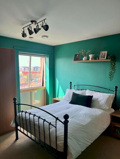 1 Bedroom Flat For Sale In Vickers House, South Street, Romford, RM1