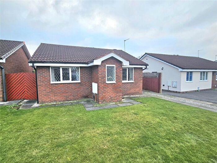 2 Bedroom Bungalow For Sale In Copeland Close, Pensby, Wirral, CH61