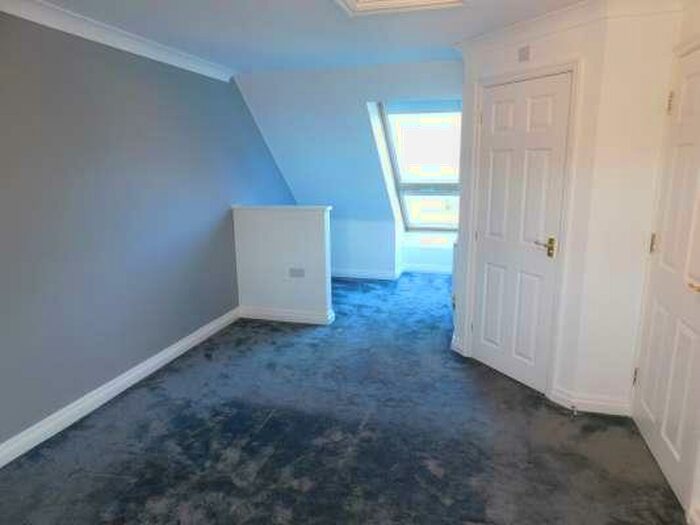 4 Bedroom Semi-Detached House To Rent In King Henry Chase, Peterborough, Cambridgeshire, PE3