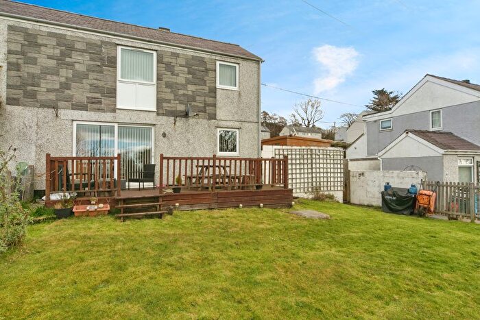 4 Bedroom Semi-detached House For Sale In Caerffynnon, Criccieth, Gwynedd, LL52