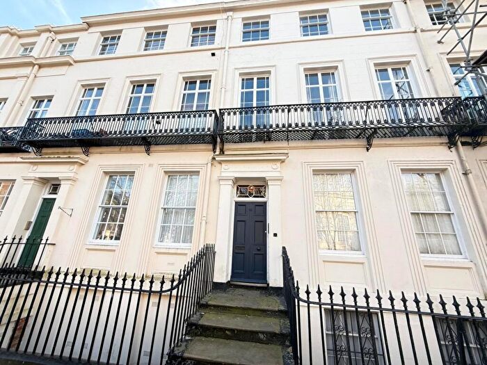 2 Bedroom Flat To Rent In Huskisson, ***Georgian Quarter***, L8