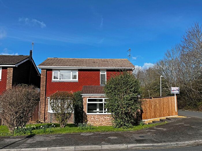 4 Bedroom Detached House For Sale In Millfields, Hucclecote, GL3