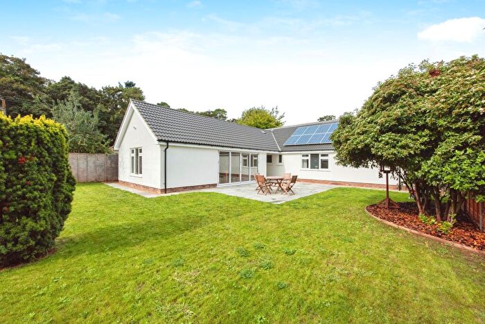 4 Bedroom Detached Bungalow For Sale In Mooreland Drive, Great Barton, Bury St. Edmunds, IP31