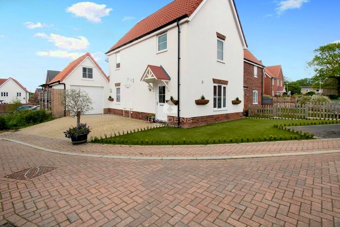 3 Bedroom Semi-Detached House To Rent In Albert Kilby Way, Great Cornard, Sudbury, CO10