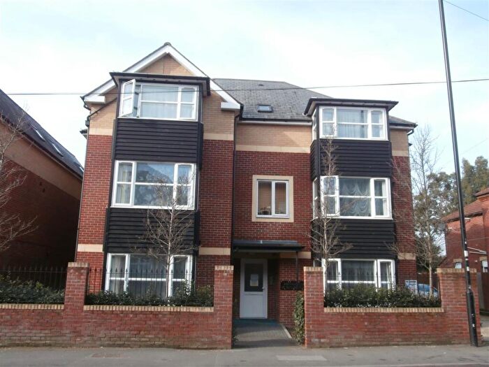 1 Bedroom Apartment To Rent In Bullar Road, Southampton, SO18
