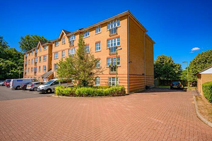 2 Bedroom Apartment To Rent In Saxon House, Aylward Drive, Stevenage, SG2