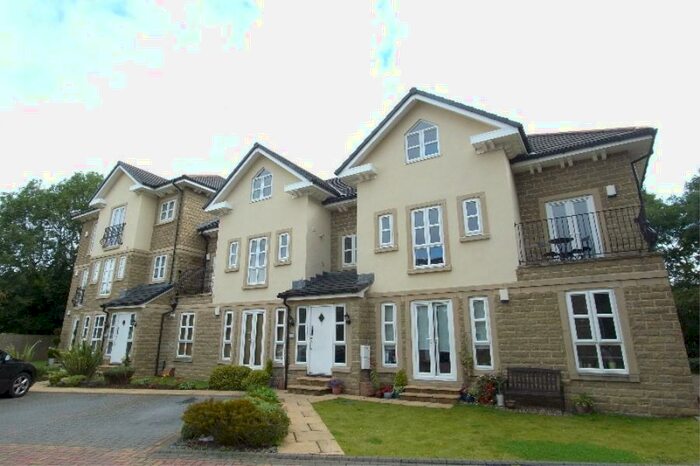 2 Bedroom Apartment To Rent In Bluebell Court, Whinmoor, Leeds, LS14