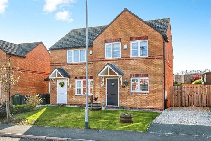 3 Bedroom Semi-Detached House For Sale In Myers Avenue, East Herringthorpe, Rotherham, S65