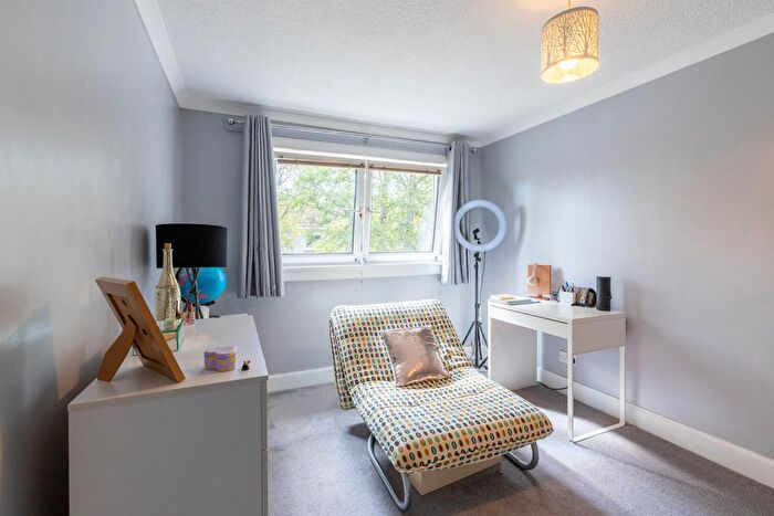 2 Bedroom Semi-detached House For Sale In Birch Avenue, Scone, Perth, PH2