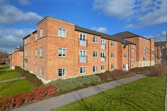 2 Bedroom Flat To Rent In Russet House, Huntington Road, York, YO31