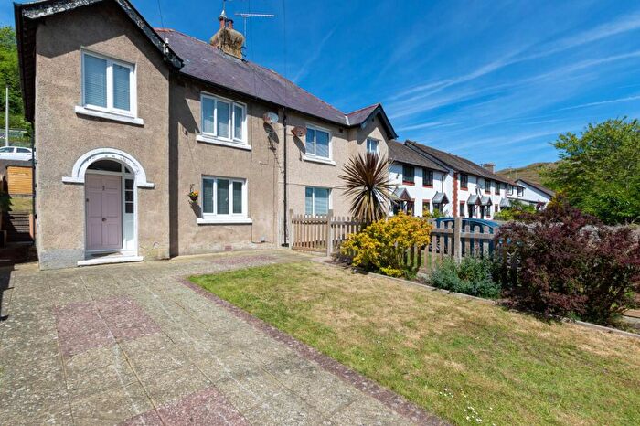 3 Bedroom Semi-Detached House For Sale In Llwynon Road, Llandudno, Conwy, LL30
