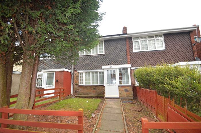 3 Bedroom Terraced House To Rent In Millfield Avenue, Walsall, WS3