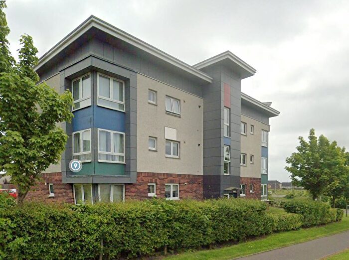 2 Bedroom Flat To Rent In Pittsburgh Road, Dunfermline, Fife, KY11