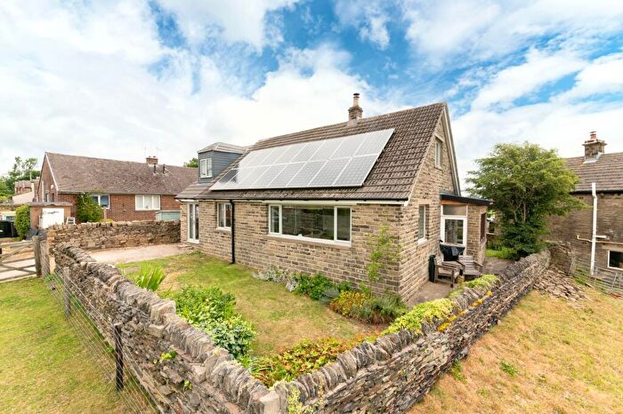 4 Bedroom Detached House For Sale In Huddersfield Road, Ingbirchworth, S36