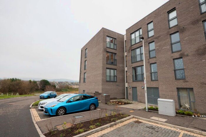 2 Bedroom Flat To Rent In Gaskell Street, Longstone, Edinburgh EH14