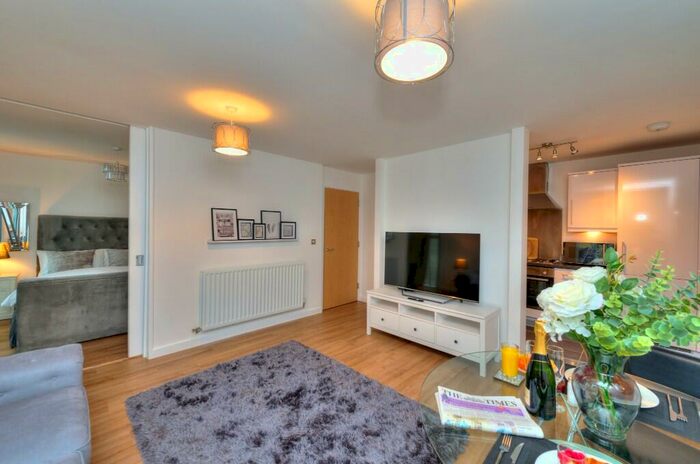 1 Bedroom Apartment To Rent In Witan Gate, Milton Keynes, Buckinghamshire, MK9