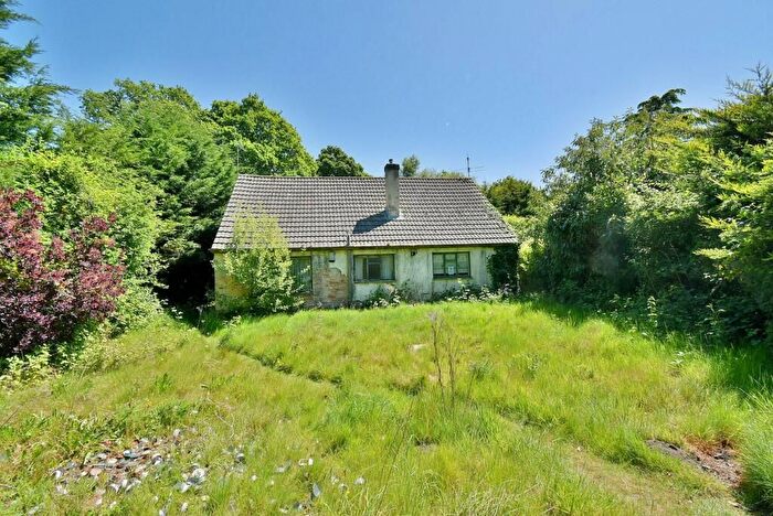 2 Bedroom Detached Bungalow For Sale In Verwood Road, Three Legged Cross, BH21