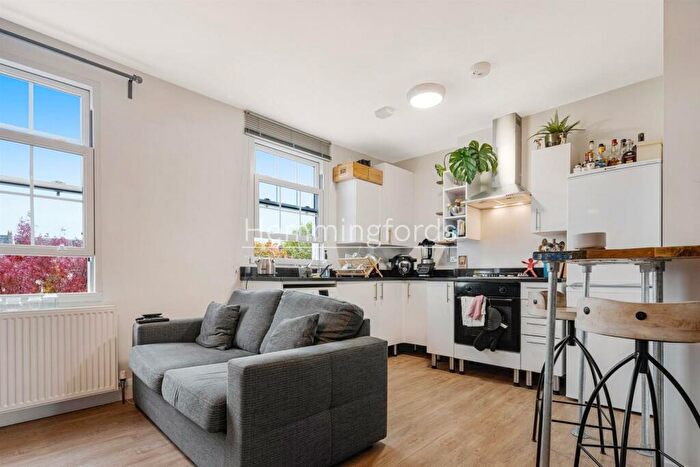 1 Bedroom Apartment To Rent In Hanley Road, Finsbury Park, N4