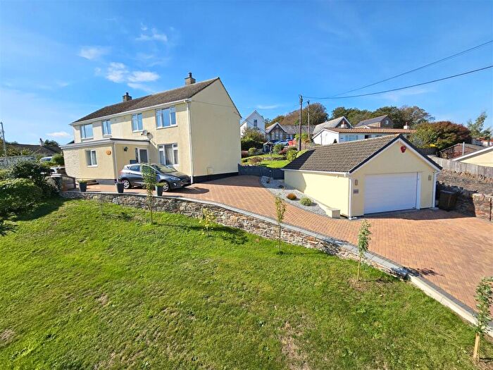 3 Bedroom Semi Detached House For Sale In Delaware Road, Drakewalls, Gunnislake, PL18
