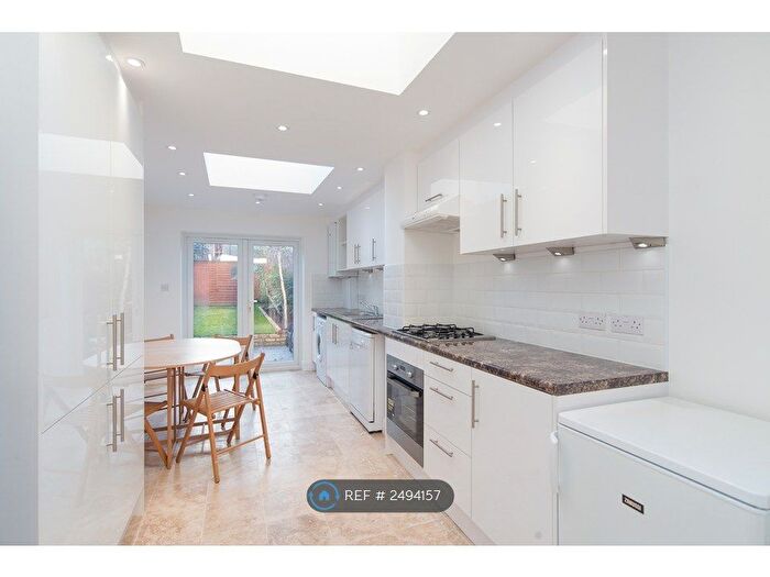 6 Bedroom Terraced House To Rent In Mayton Street, London, N7